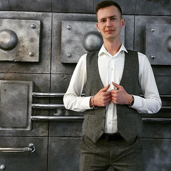 Дмитрий Хоменко